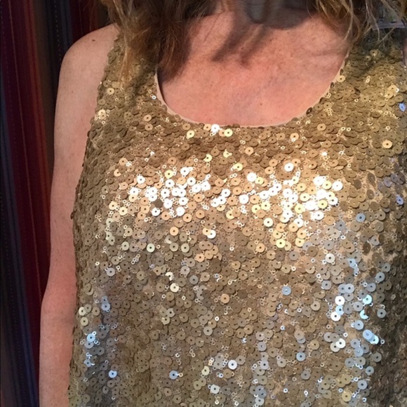 Vince Camuto gold sequin swing tank top - Picture 5 of 7
